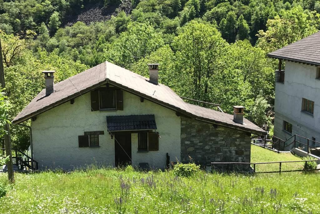 Casa Cantoni Lavizzara ภายนอก รูปภาพ